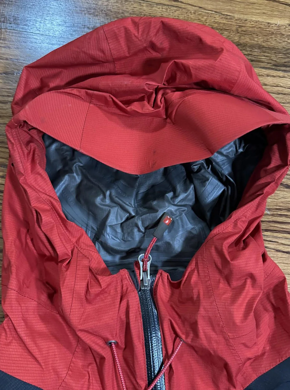 The North Face Summit Series Red Gore-Tex Paclite Jacket (Size M